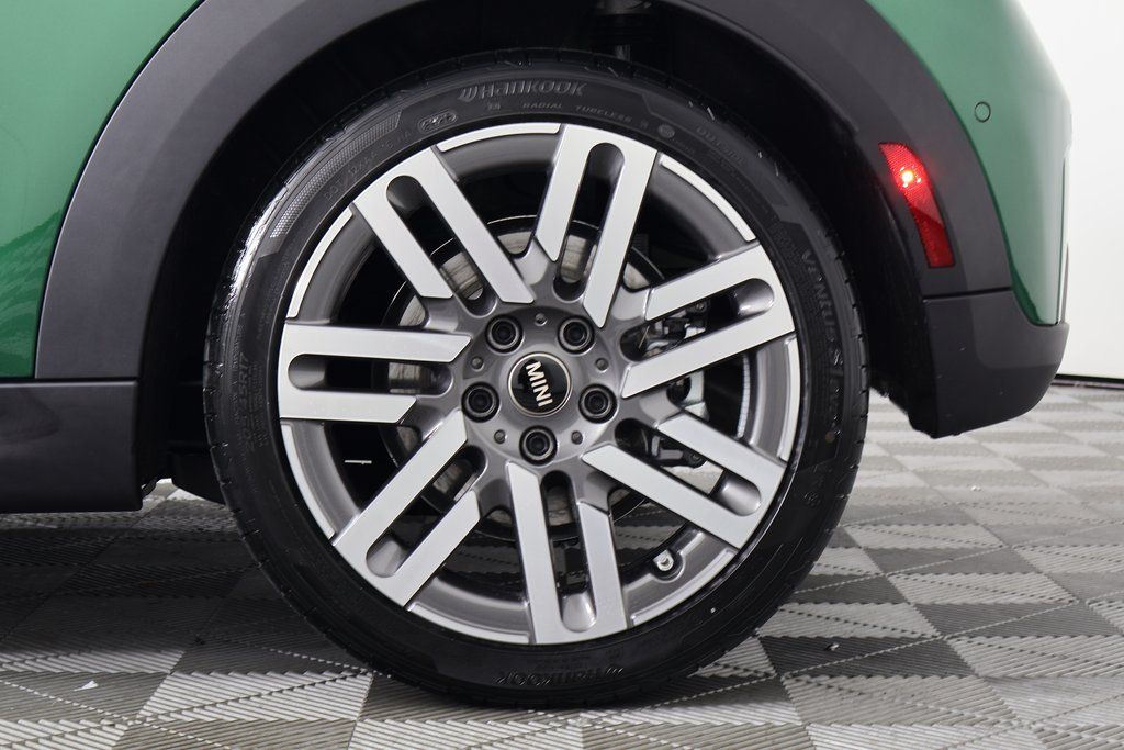 Thumbnail: 2026 MINI Cooper - 10