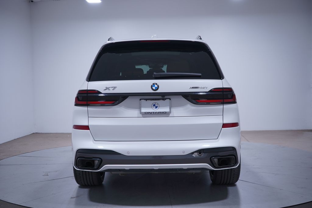 2024 BMW X7 xDrive40i 5