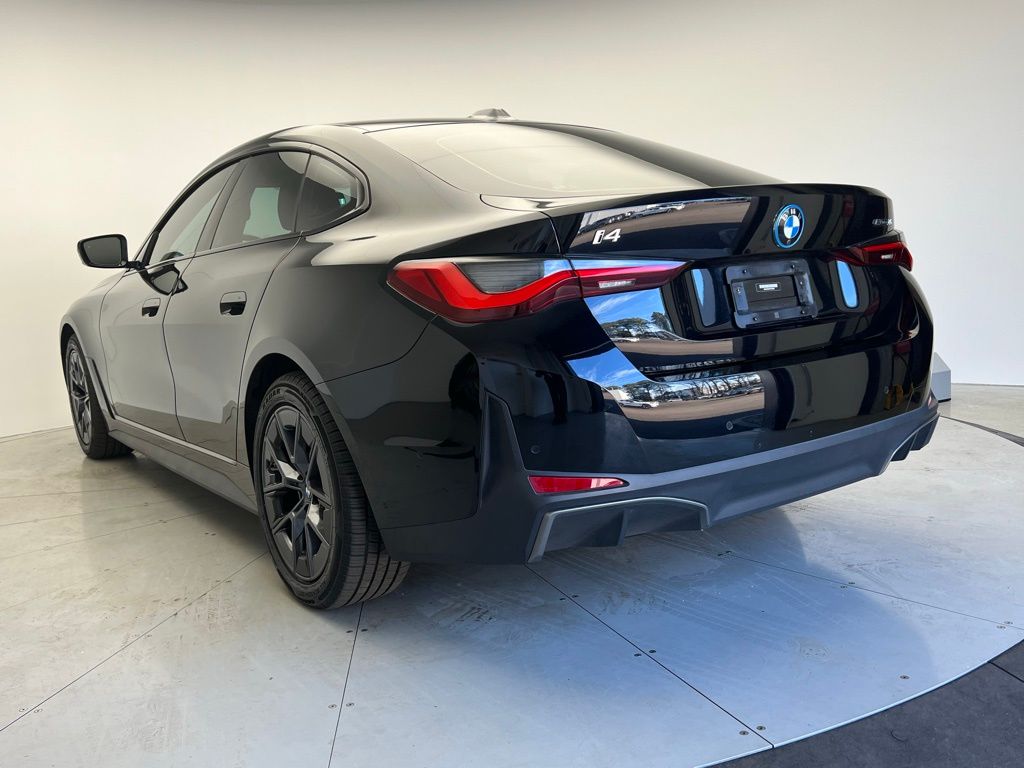 Thumbnail: 2023 BMW i4 - 4