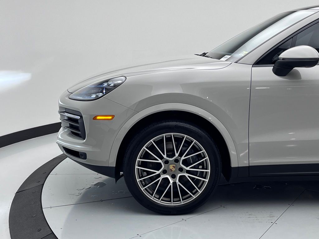2022 Porsche   31