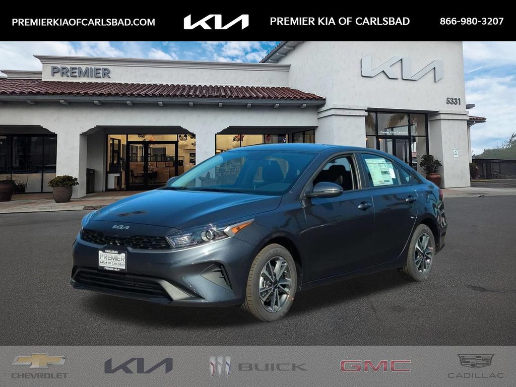 Gravity Gray 2024 Kia Forte Sedan Front-Wheel Drive Continuously Variable Transmission