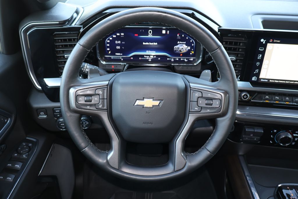 2023 Chevrolet Silverado 1500 High Country 9