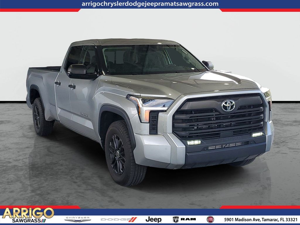 2022 Toyota Tundra SR5