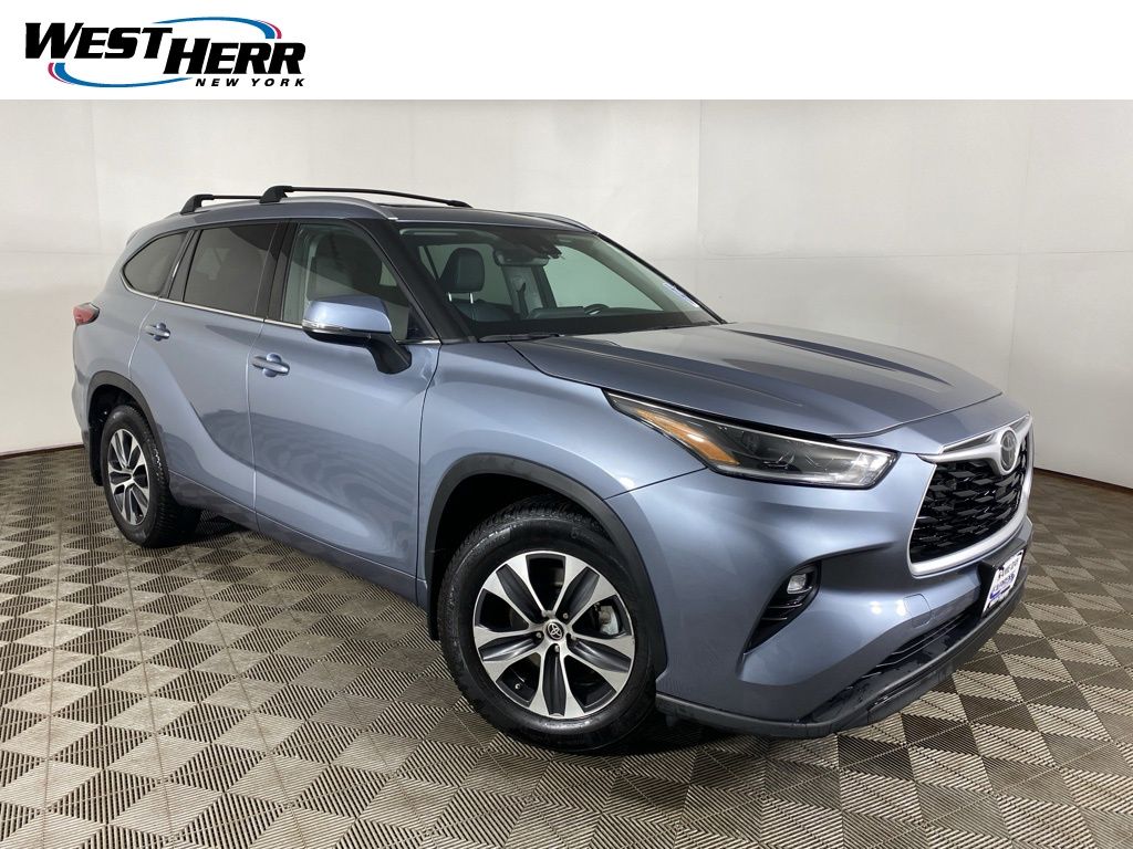 2021 Toyota Highlander XLE AWD