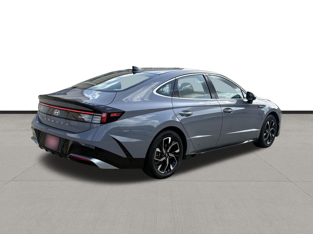 2024 Hyundai Sonata SEL Blue at Wharton Chevrolet GMC