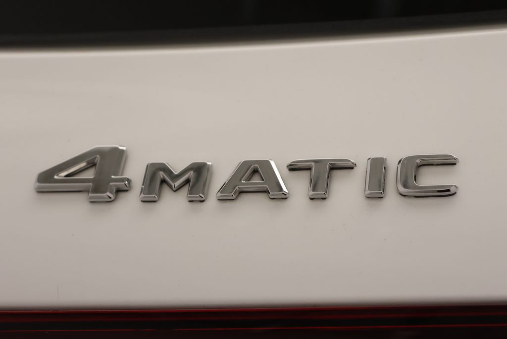 Thumbnail: 2026 Mercedes-Benz GLE - 10