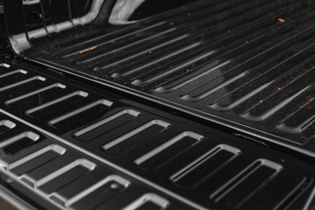 2026 Ram 1500 Laramie thumbnail 12