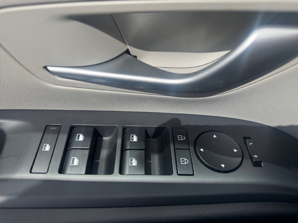 2025 Hyundai Tucson SEL Gray at Auto Express Mitsubishi