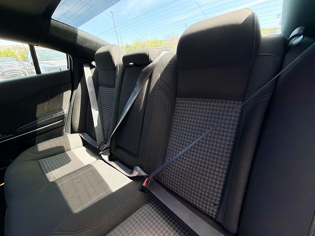 Used 2023 Black Dodge SXT image 23