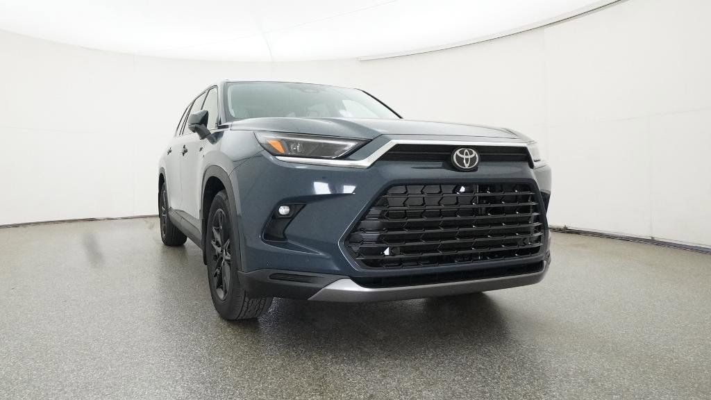 2025 Toyota Grand Highlander Limited 23
