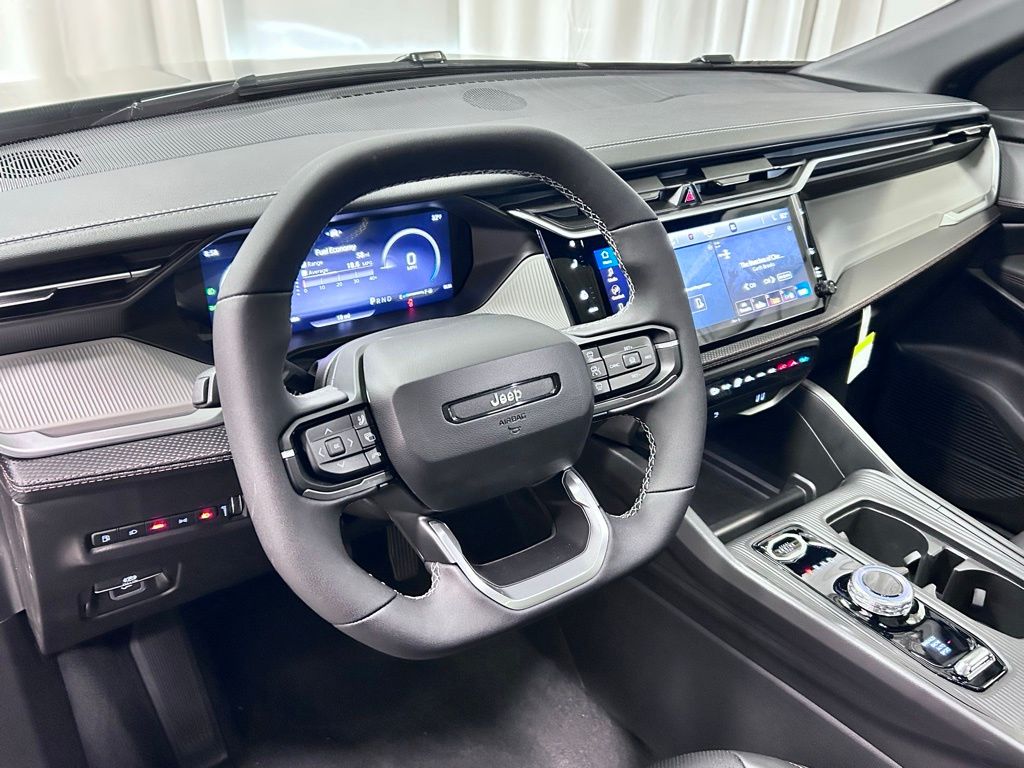 new 2026 Jeep Cherokee car, priced at $43,185