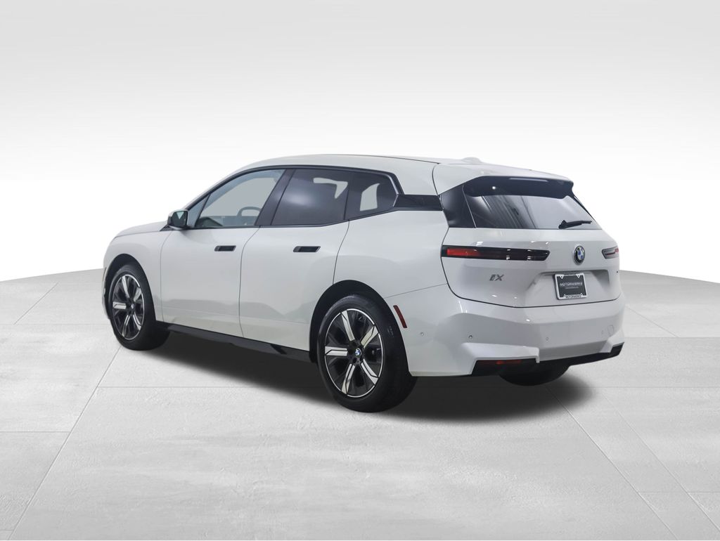 Thumbnail: 2026 BMW iX - 4