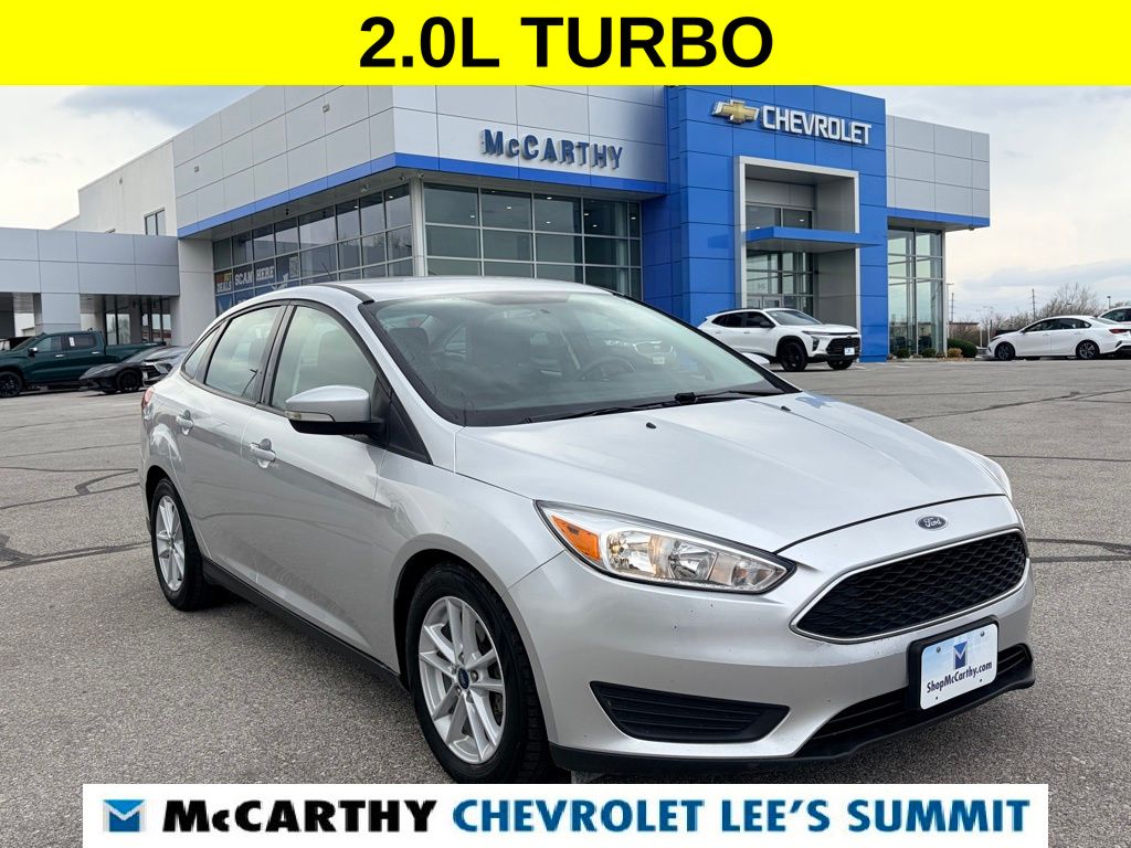 Ingot Silver 2017 Ford Focus SE Sedan Front-Wheel Drive 6-Speed Automatic