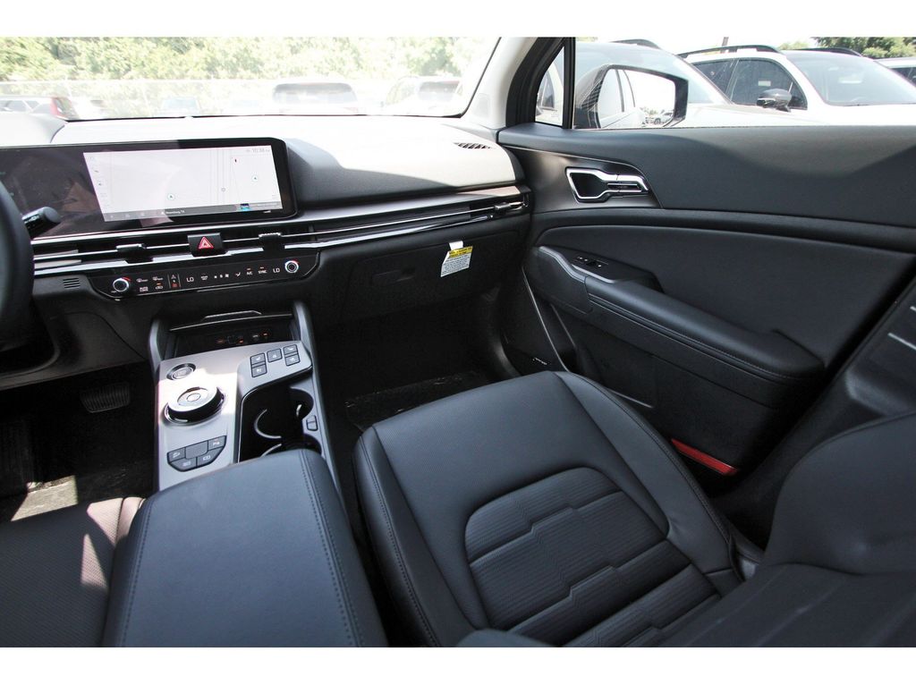New 2026 Kia Sportage Hybrid SUV
