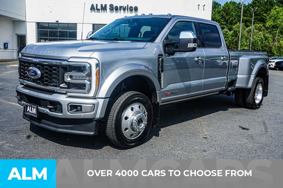 Used 2023 Silver Ford Platinum image 3