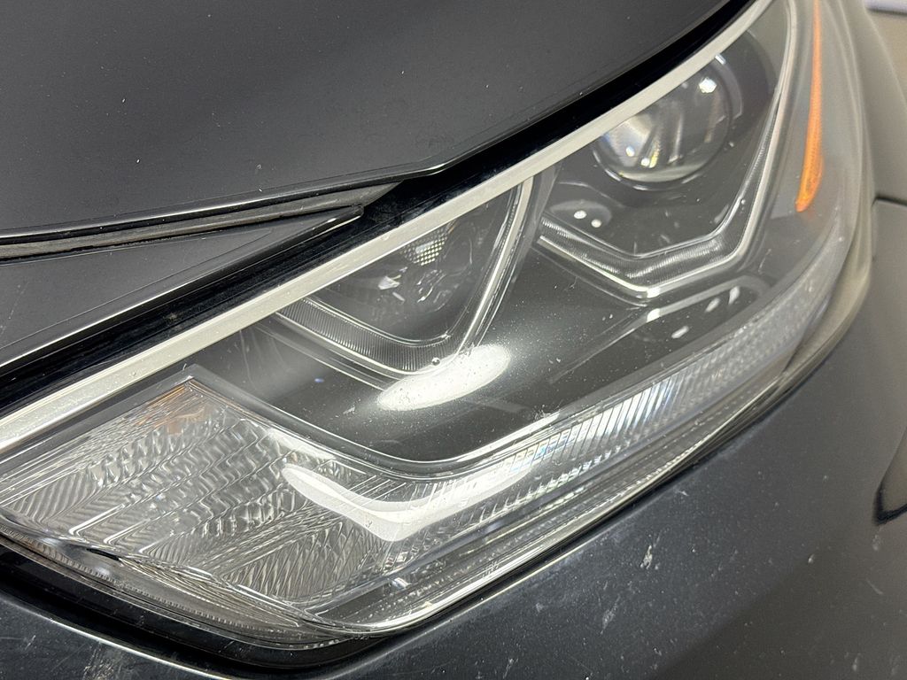 Used Car 2022 Toyota Highlander Hybrid  Limited For Sale Under $40,000 In Austin, Texas