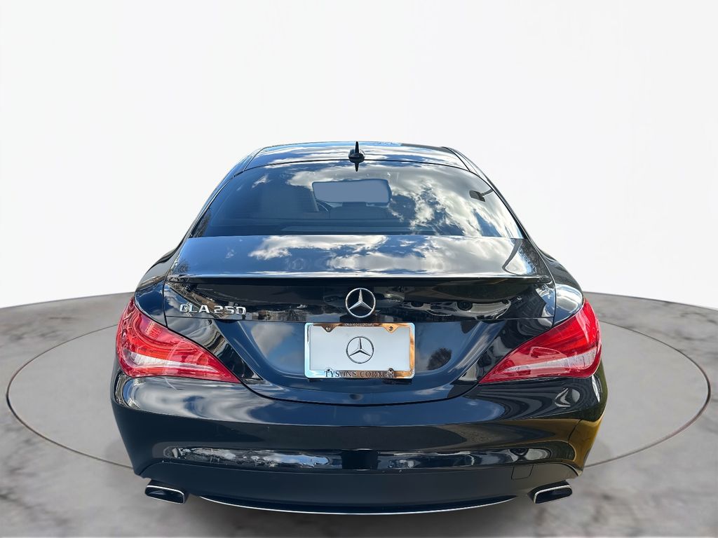 Thumbnail: 2014 Mercedes-Benz CLA - 9