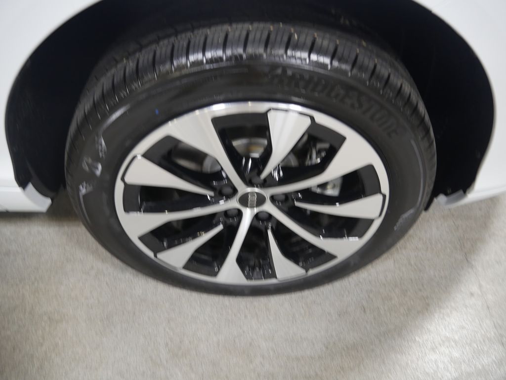 Thumbnail: 2026 Audi Q3 - 15