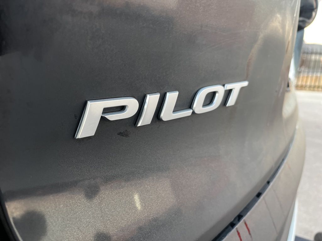 Thumbnail: 2022 Honda Pilot - 8