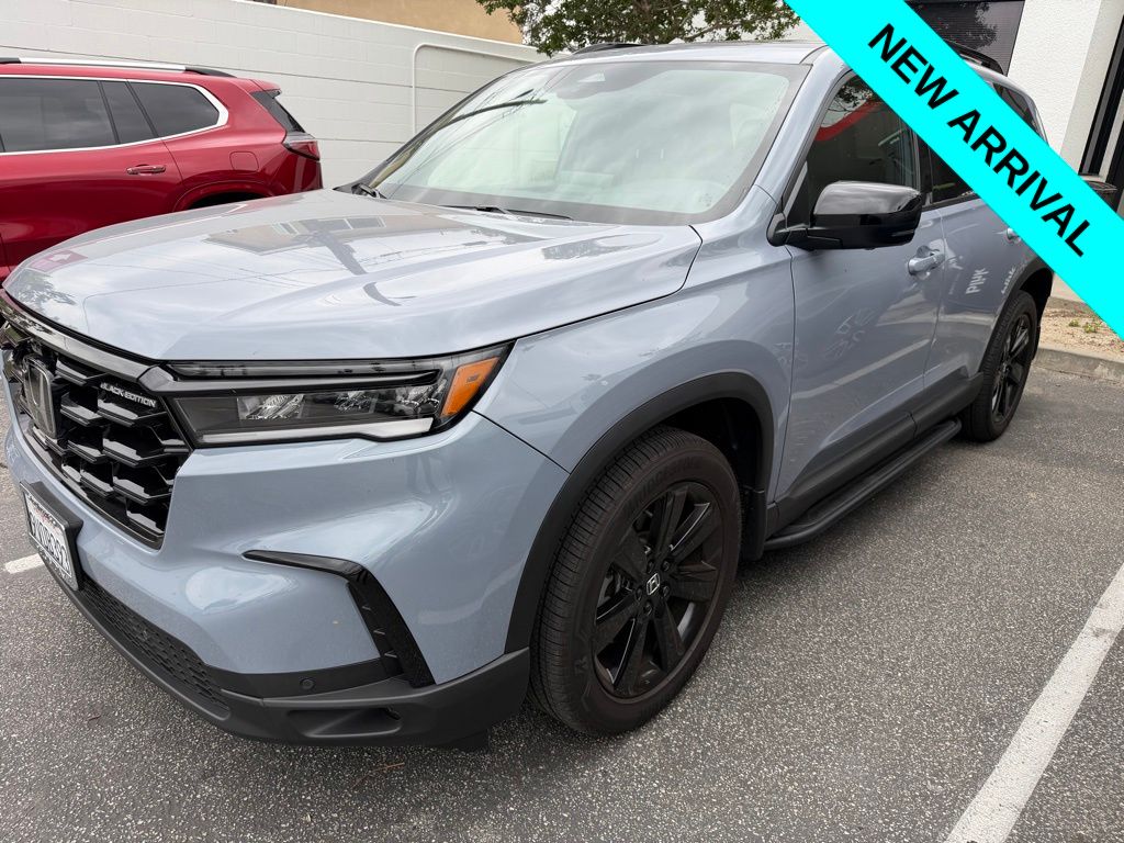 Gray 2025 Honda Pilot Black Edition AWD SUV / Crossover All-Wheel Drive Automatic