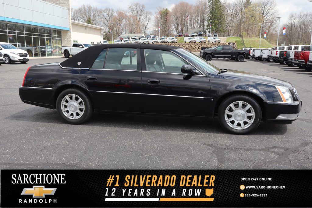 Black Raven 2008 Cadillac DTS FWD Sedan Front-Wheel Drive 4-Speed Automatic Overdrive