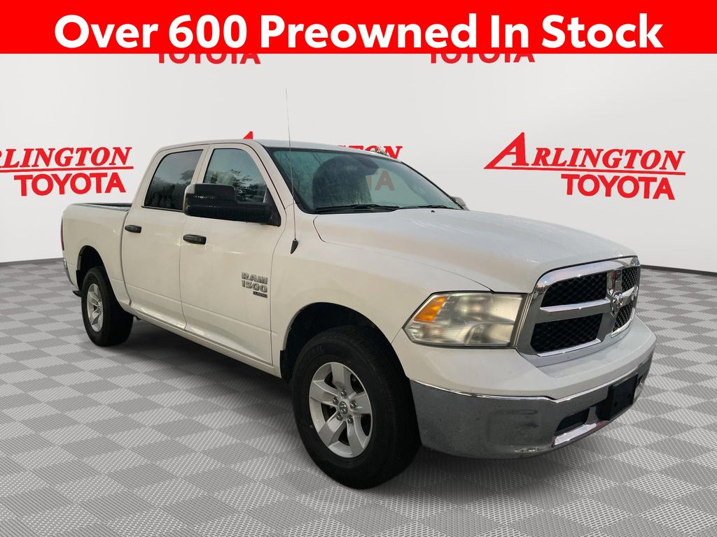 2023 RAM 1500 Classic SLT Crew Cab 4WD