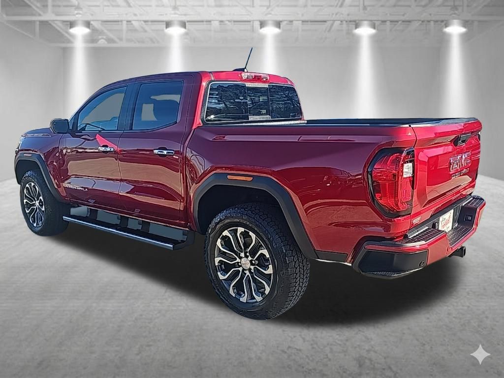 View vehicle photo 4