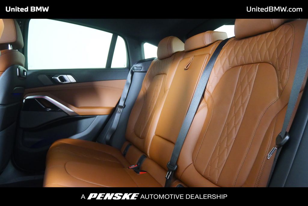 Thumbnail: 2027 BMW X6 - 15