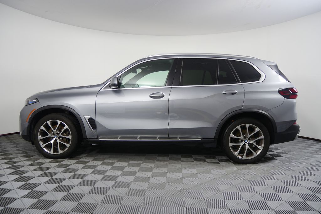 Thumbnail: 2024 BMW X5 - 6