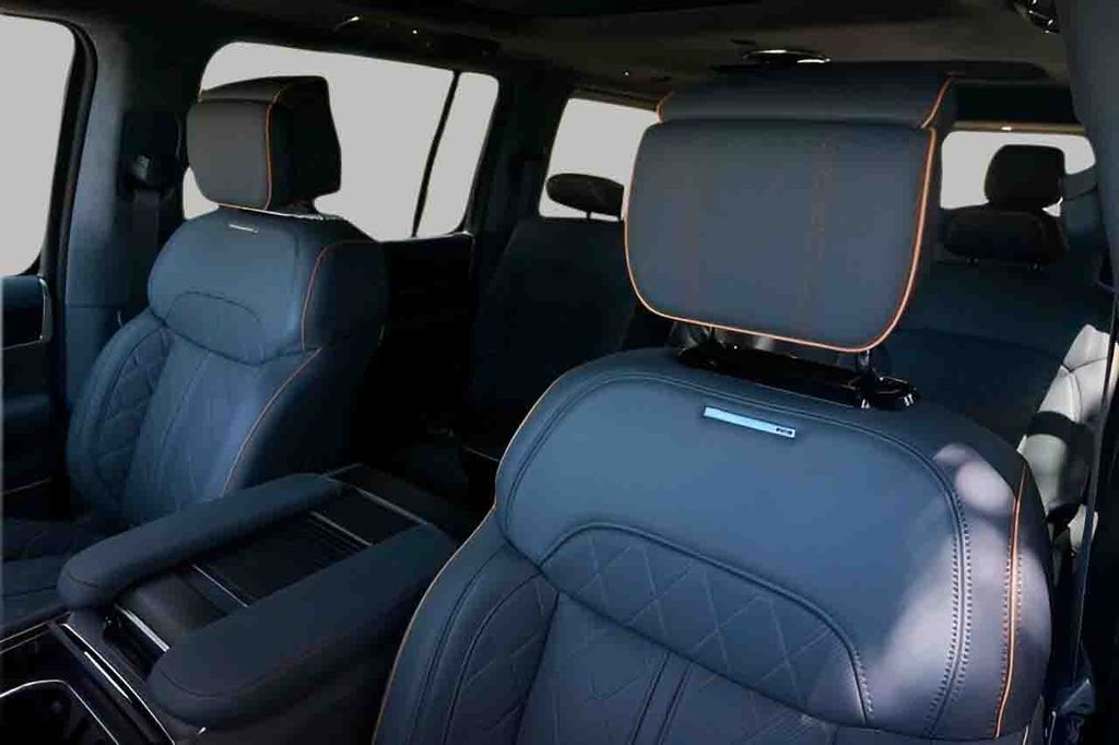 Used Car 2024 Jeep Grand Wagoneer  Utility Series Iii Four Wheel Drive For Sale Under $90,000 In Austin, Texas