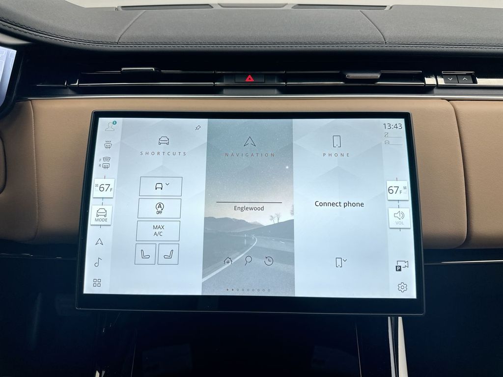 2025 Land Rover Range Rover Sport SE 13
