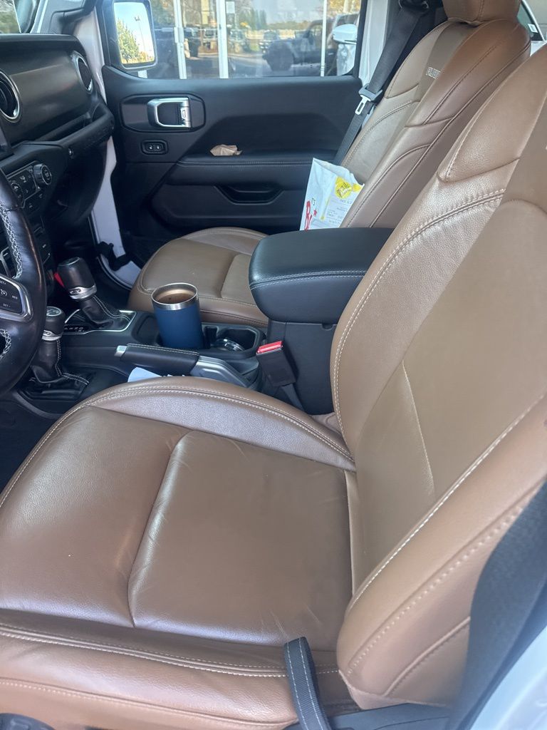 2022 Jeep Wrangler Unlimited Rubicon High Tide photo 4