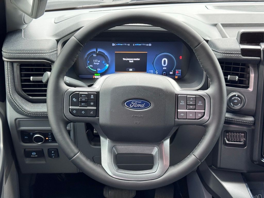 FordF-150 Lightning8