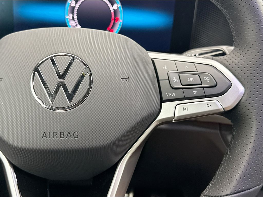 Thumbnail: 2026 Volkswagen Tiguan - 12