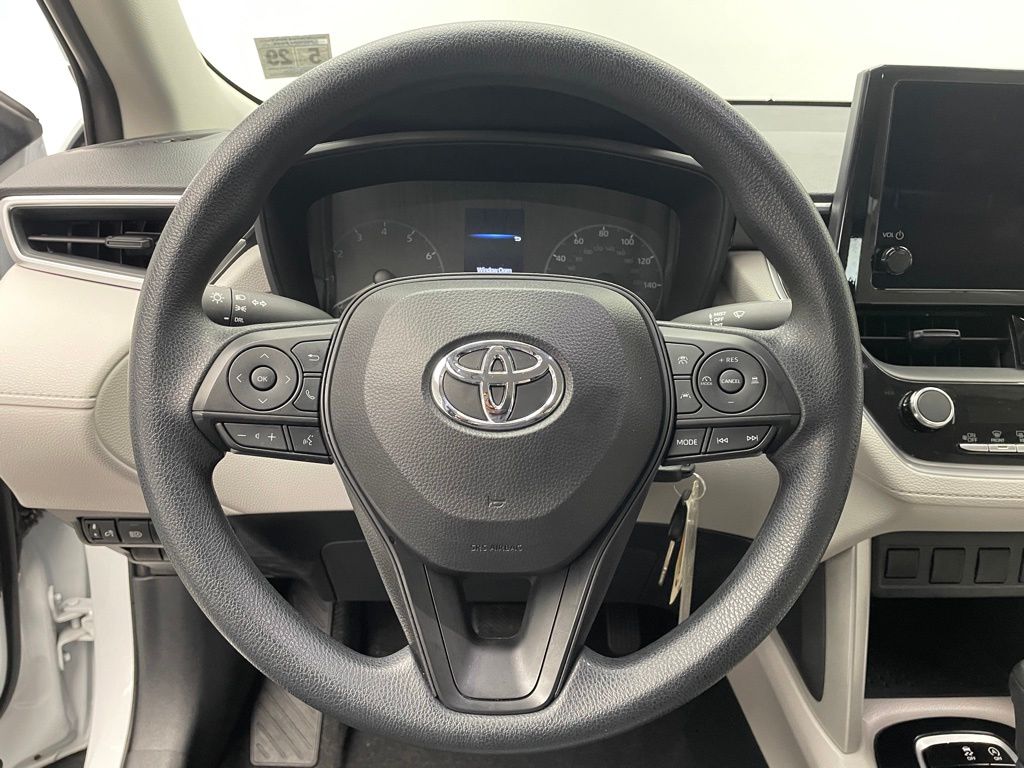 2024 Toyota Corolla Cross L 20