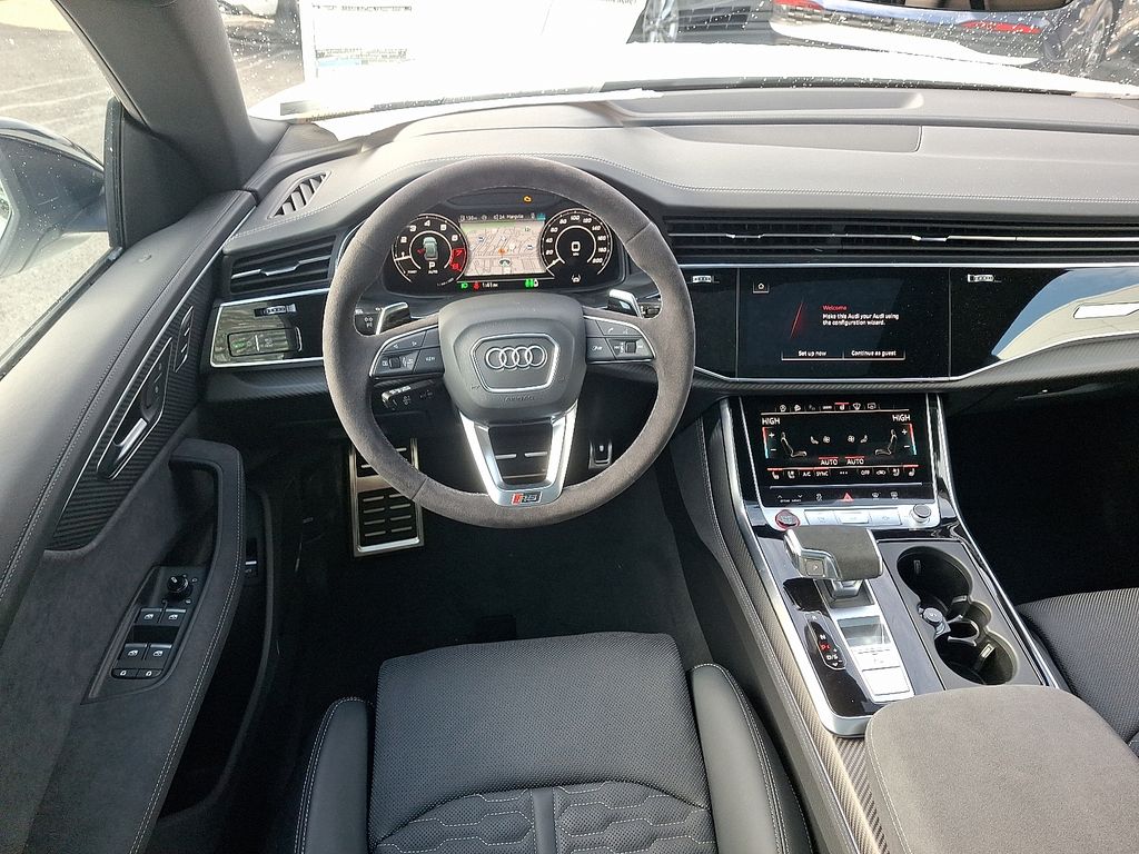 Thumbnail: 2026 Audi RS Q8 - 8