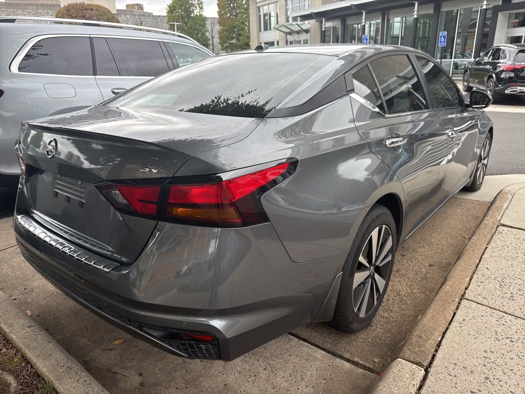 Thumbnail: 2022 Nissan Altima - 4