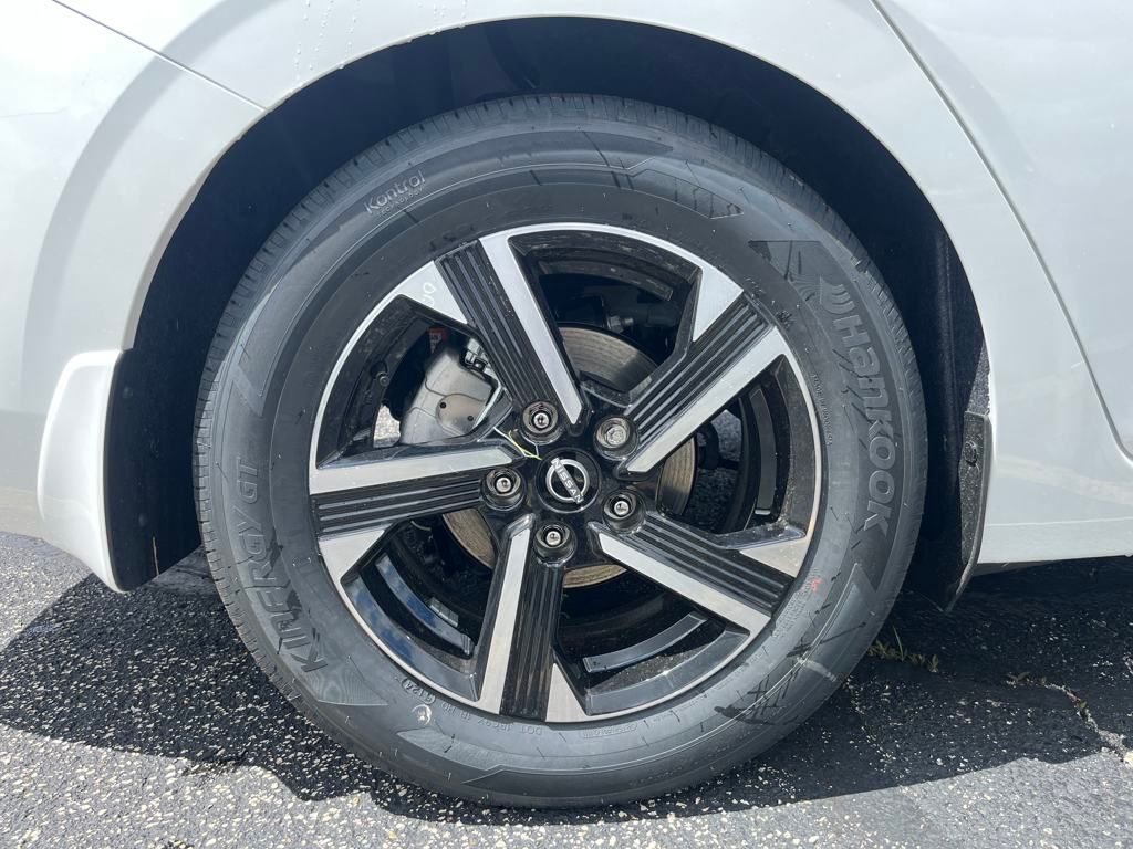 2025 Nissan Sentra SV photo