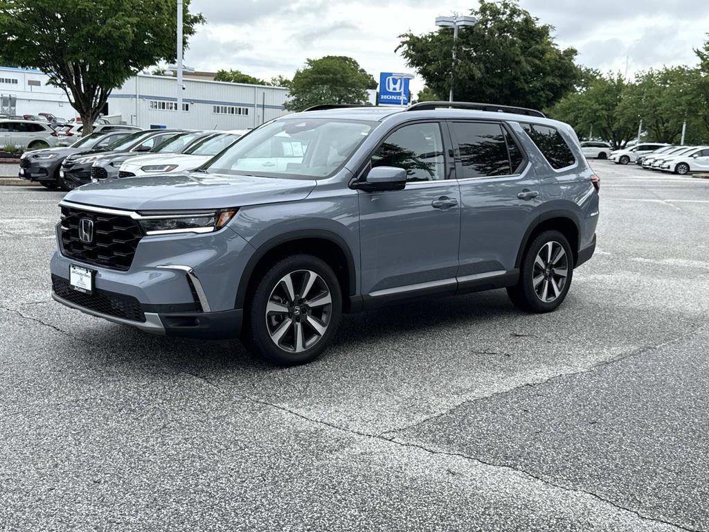 Gray 2025 Honda Pilot Touring AWD SUV / Crossover All-Wheel Drive Automatic