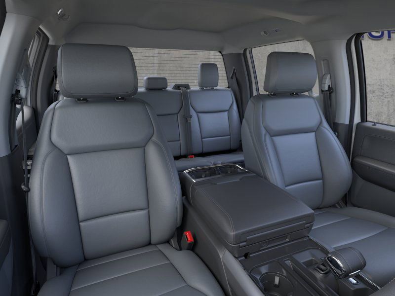 2025 Ford F-150 Lightning Flash - Photo 13
