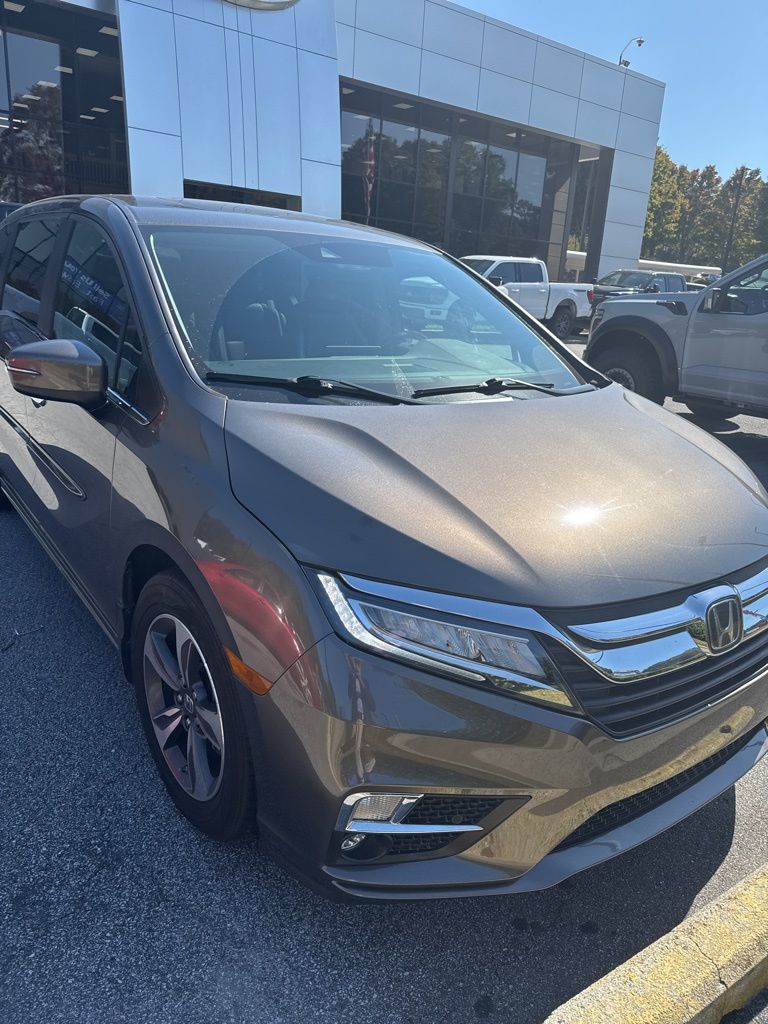 2019 Honda Odyssey Touring 2