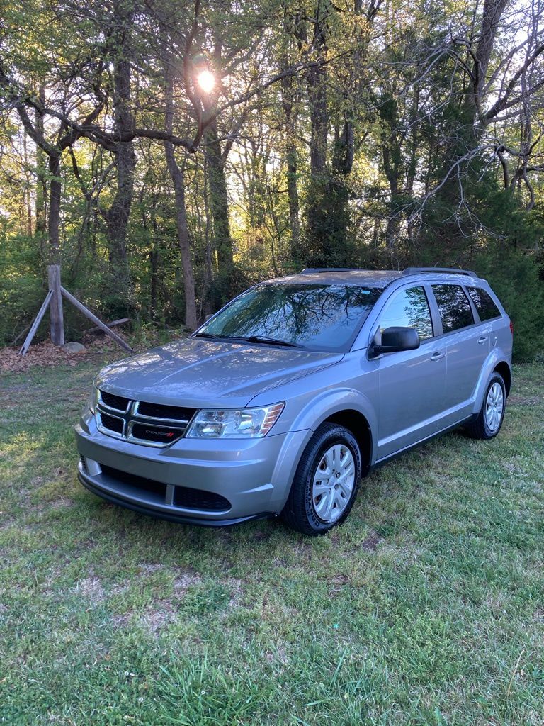 Silver (Billet Clearcoat) 2018 Dodge Journey SE FWD SUV / Crossover Front-Wheel Drive 4-Speed Automatic