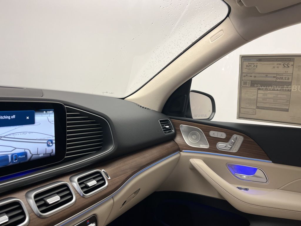 Thumbnail: 2026 Mercedes-Benz GLE - 22