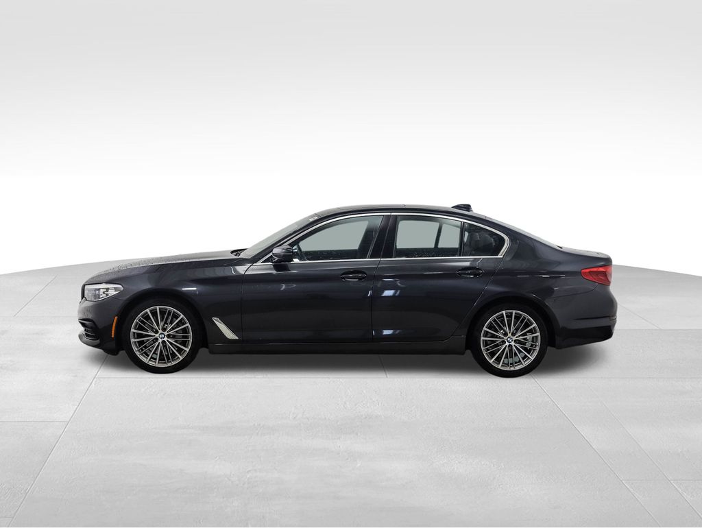 Thumbnail: 2019 BMW 5 Series - 2