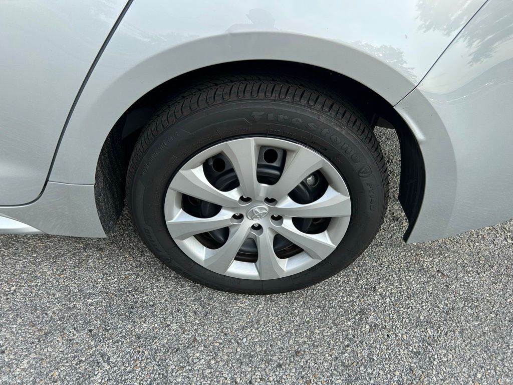 2024 Toyota Corolla LE 9