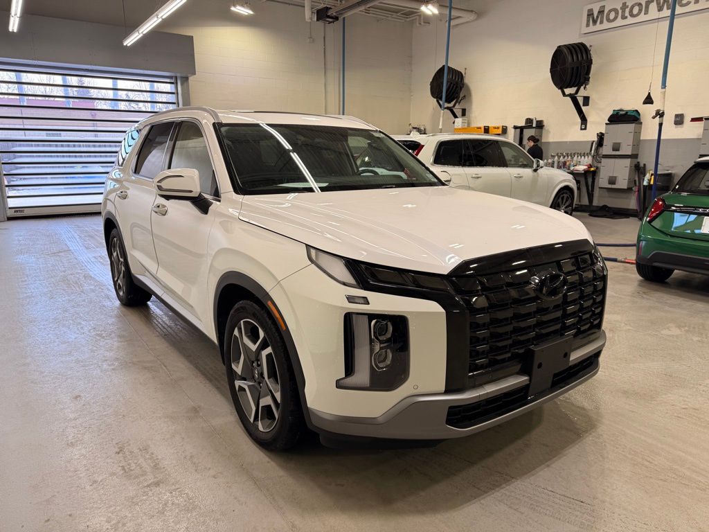 Thumbnail: 2023 Hyundai Palisade - 7