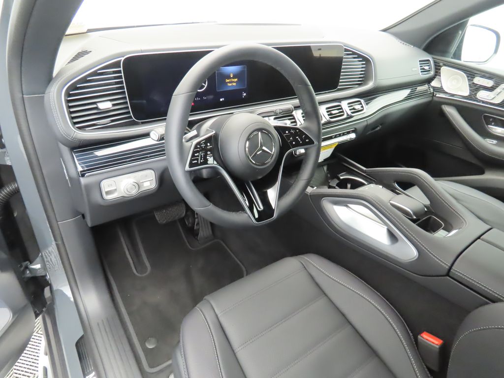 Thumbnail: 2026 Mercedes-Benz GLE - 10