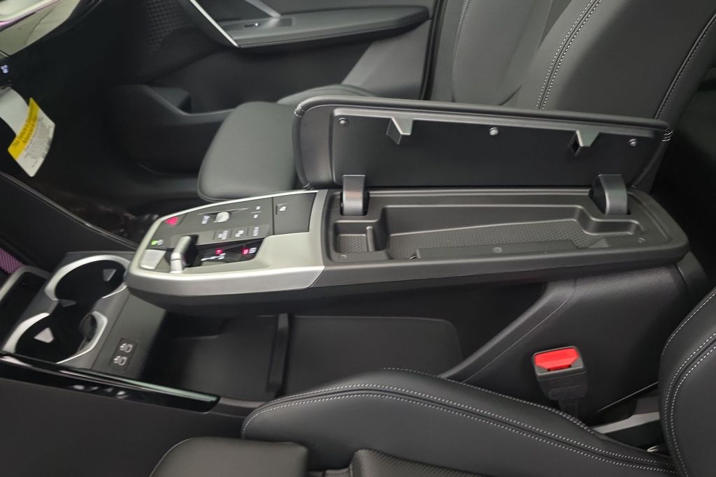2026 Bmw X1 M35i photo 20