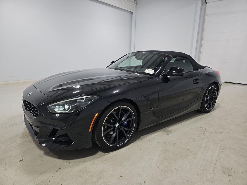 Black Sapphire Metallic 2024 BMW Z4 Convertible Rear-Wheel Drive 8-Speed Automatic