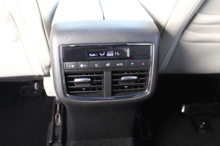 Used Car 2023 Mazda Cx-9  Signature For Sale Under $30,000 In Georgetown, Texas